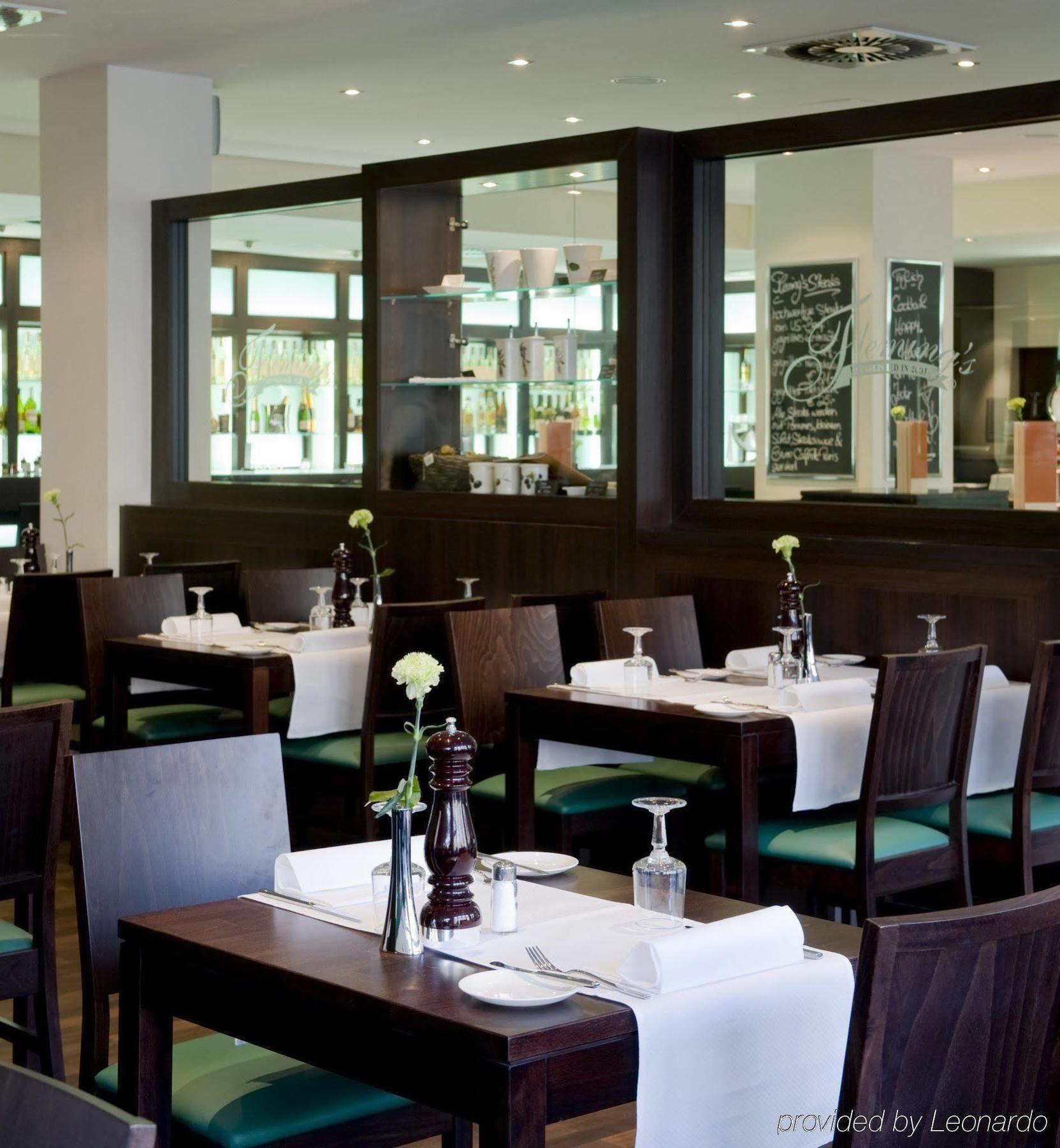 Flemings Hotel Frankfurt Hamburger Allee Frankfurt pe Main Exterior foto